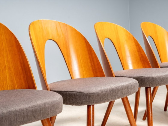 Image 1 of Chaises de salle à manger Antonín Šuman, Tatra Nábytok, Tchécoslovaquie 1960