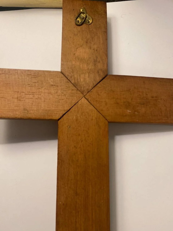 Wandkreuz aus Eichenholz – Vergoldeter Messing-Christus – INRI-Kartusche – Frankreich 1920er-1950er Jahre (photo 6 of 6)