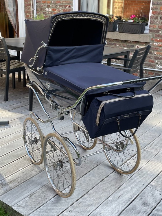Image 1 of Luxurious Silver Cross Wilson brand pram