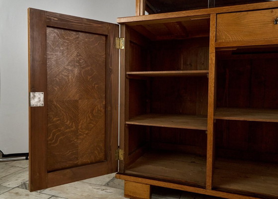 Image 1 of Vintage houten dressoir, jaren 1930, Tsjechoslowakije