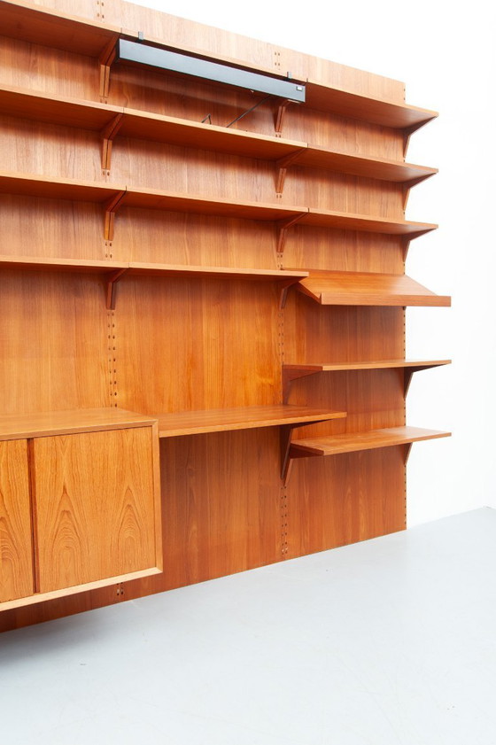 Image 1 of Système d'étagères Royal Cado par Poul Cadovius pour CADO (années 1950)