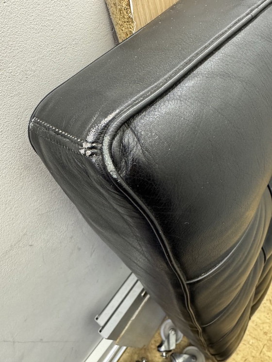 Image 1 of Barcelona Day-Bed ontworpen door Mies van der Rohe, 1930