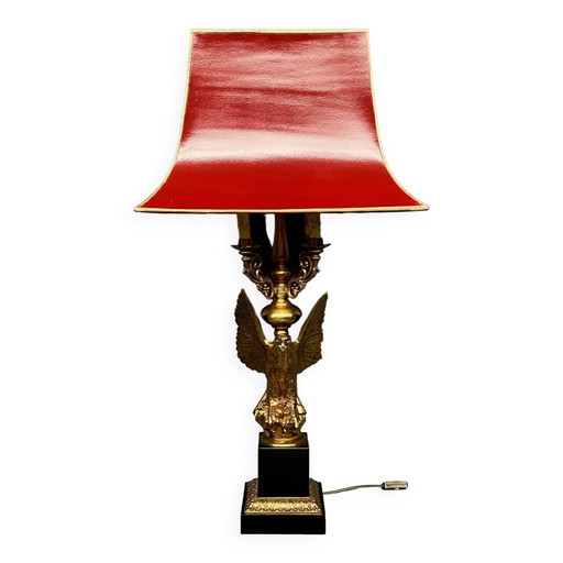 Large lamp with a bronze eagle figure. – tafellampen, Marble