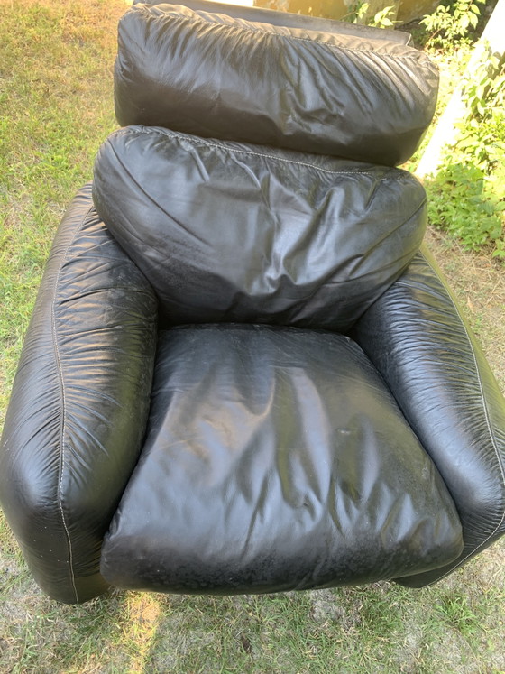 Image 1 of Piumotto-Sessel mit originalem Hocker - Arrigo Arrigoni für Busnelli - Schwarzes Leder, 1970er Jahre