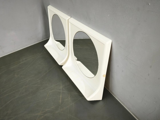 Paire de Miroirs Terry en Plastique Italiens Space Age, années 70 – Plastic (photo 10 of 11)