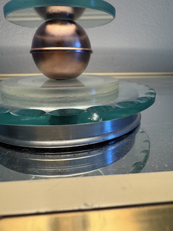 Image 1 of Kleine Art Deco glazen en koperen Bauhaus lamp