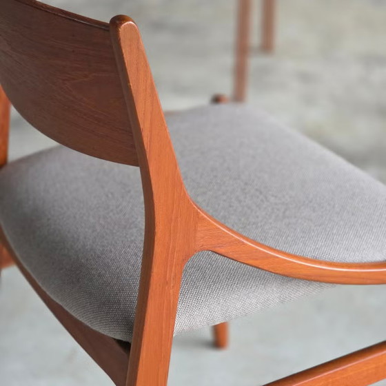 4 Vestervig Eriksen, vintage 1960s Danish dining chairs, Eriksen (Vestervig), Chairs and lounge chairs, Wool (photo 2 of 15)