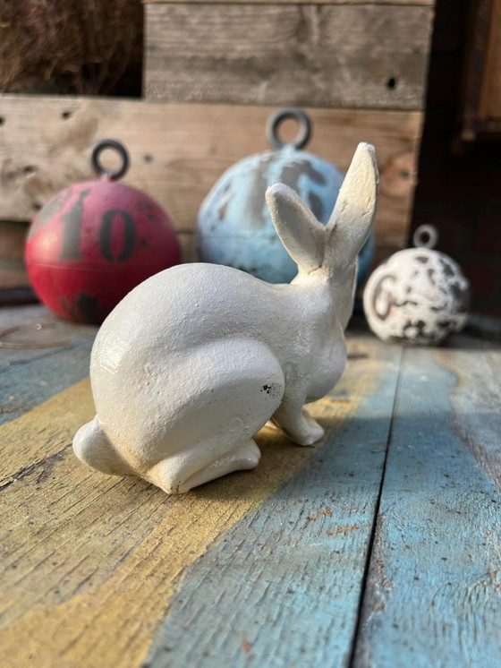 Image 1 of Set aus zwei weißen Kaninchenskulpturen