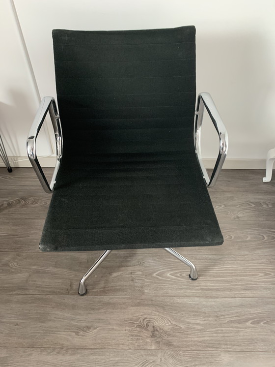 Image 1 of Vitra EA 108 - Grupo de aluminio Eames