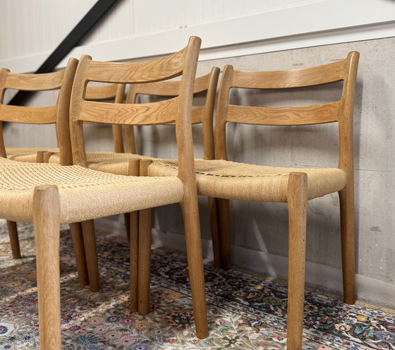 Image 1 of Ensemble de salle à manger Niels Otto Møller - modèle 84 chaises 4+1
