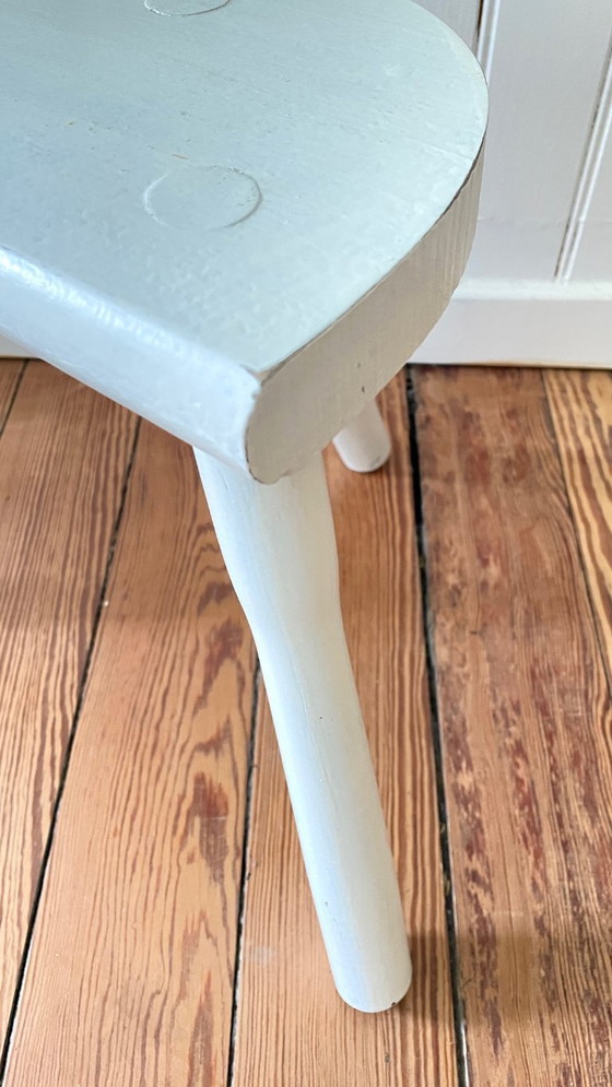 Image 1 of TABOURET Tripod White VINTAGE