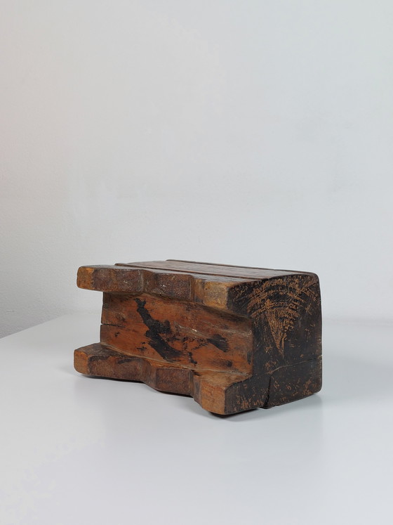 Image 1 of Recipiente antiguo de madera para nueces de betel, almacenamiento asiático, Indonesia, Java