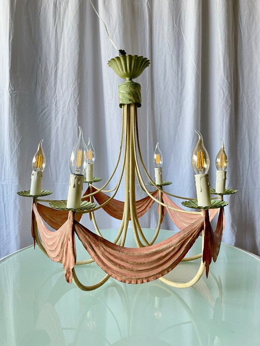 Lámpara de araña vintage de estilo romántico con 6 brazos, fabricada en chapa esmaltada, Italia 1950