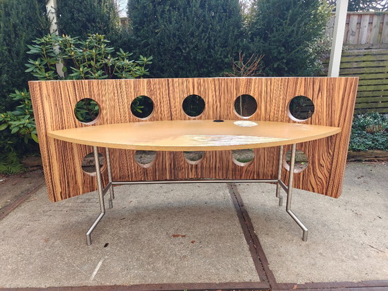 Image 1 of Escritorio de recepción de hermoso diseño moderno de madera Ovaaeen con base de acero inoxidable