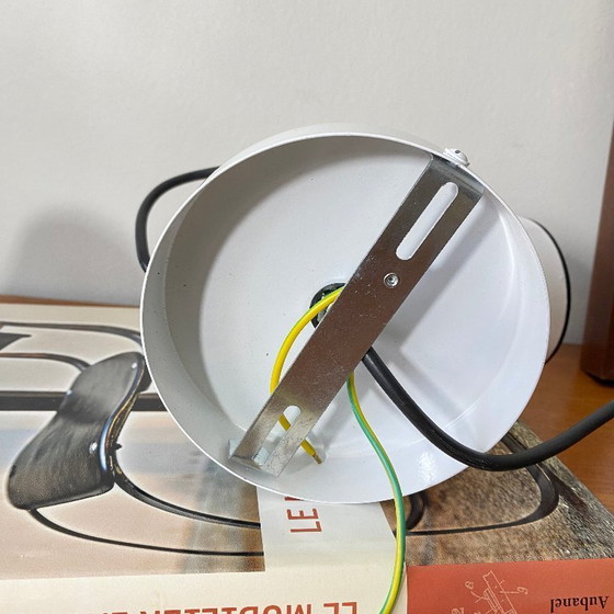 Image 1 of Een paar witte metalen wandlampen