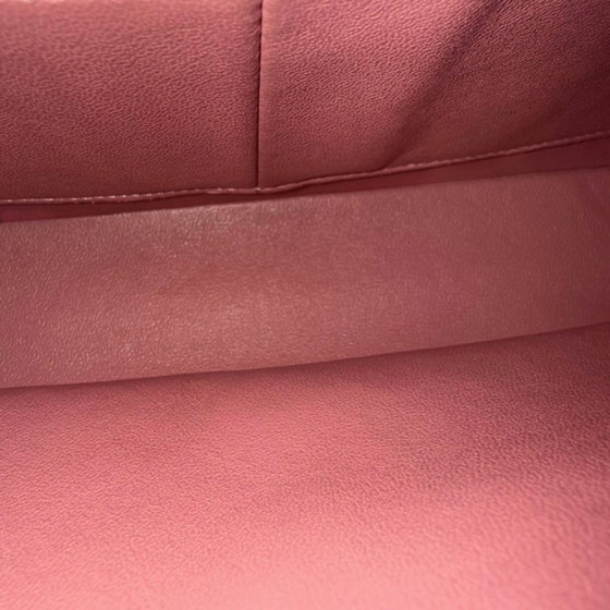 Image 1 of Chanel Classic Flap Medium - 25 cm gewatteerd lamsleer lichtroze zilverkleurige hardware Serie 18