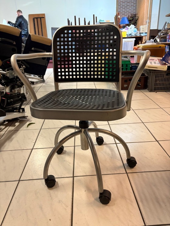 Image 1 of Depadova Silver Swifel Chair (MDK-106371) Vico Magistretti 6x