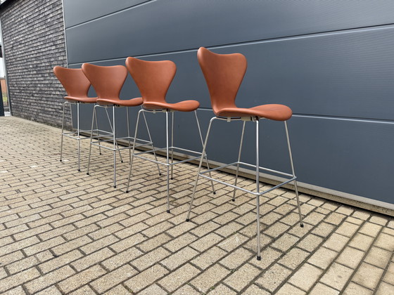 Image 1 of Fritz Hansen series 7 Bar stools Arne Jacobsen NEW!!