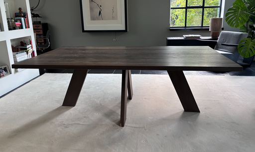 Table à manger moderne en chêne massif