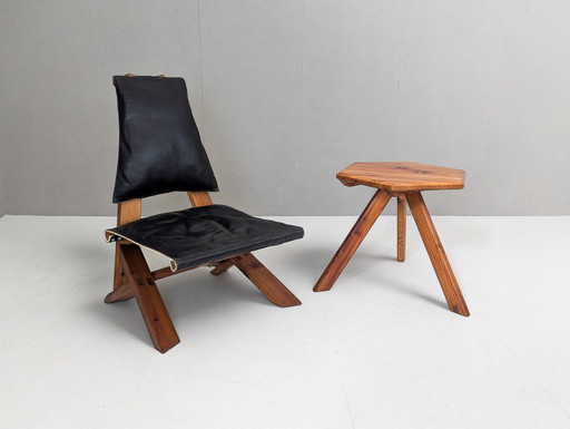 Silla de salón escultural de pino con mesa al estilo de Pierre Chapo, Francia, años 70