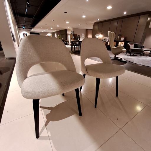 Knoll International Conference dining chair