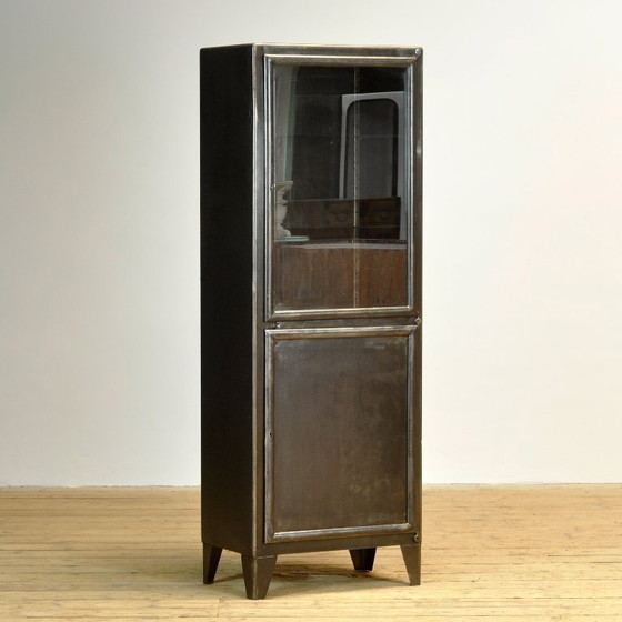 Polished iron medical cabinet, 1950s, kovona, Display cabinets, Metal, Glass, Black, Vintage (photo 2 of 13)