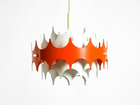 Image 1 of Bellissima piccola lampada a sospensione originale in metallo stile Space Age degli anni '60 di Doria