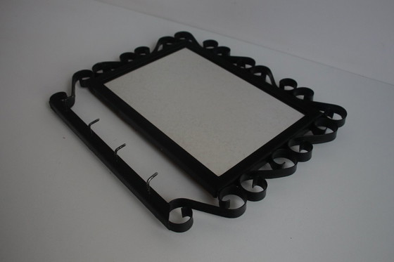 Image 1 of Miroir mural vintage en métal avec crochets, années 1960.