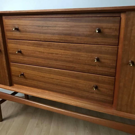 Mid-Century Teak Sideboard from Gordon Russell of Broadway, 1950s – Mid Century Modern (photo 3 of 8)