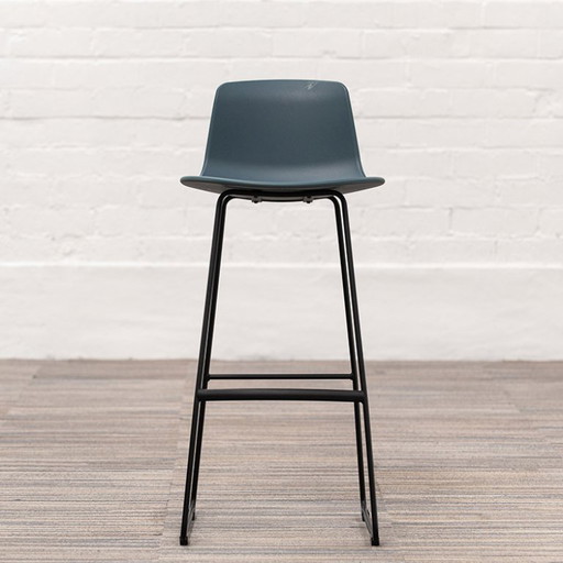 Enea Lottus High Sledge Bar Stool