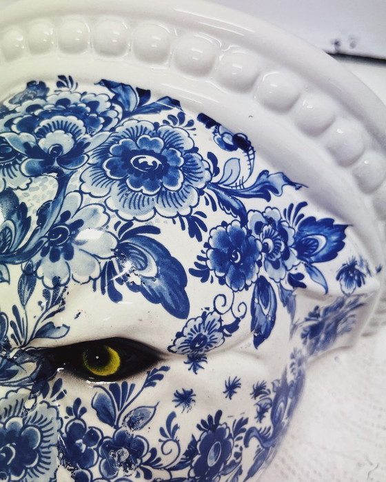 Leopard Wall Shelf - Delft Blue – Sculpture, Ceramic (photo 5 of 5)