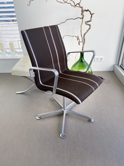 Sedia da ufficio girevole Oxford, Arne Jacobsen
