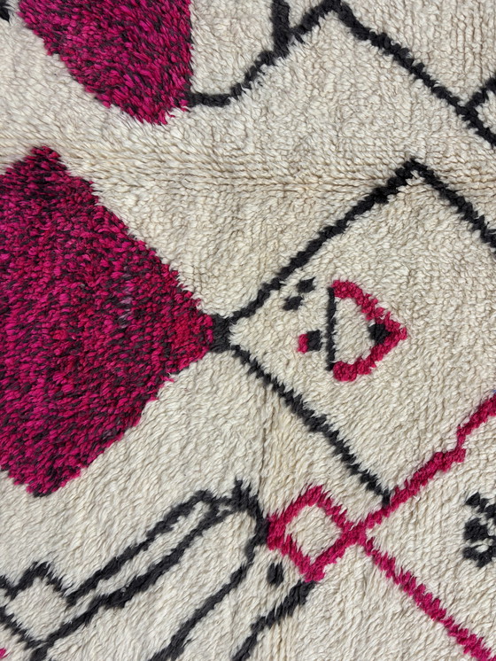 Image 1 of Modern Colorful Moroccan Rug 200x300 cm , Authentic Moroccan rug, Berber carpet
