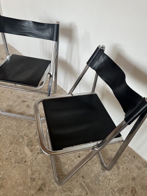 Image 1 of Originele Arrben Tamara klapstoelen met zwart leer
