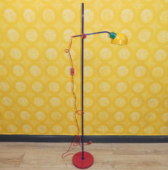 Image 1 of Lámpara de pie años 80 Veneta Lumi Italia COLORIDA lámpara de estudio de metal lámpara de pie filigrana años 80 pop art postmode