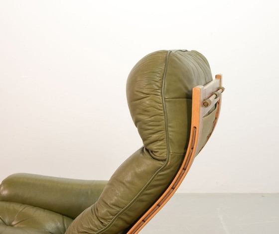 Image 1 of Supercomfy Mid-Century Design Set of 2 Rybo Rykken Capitonated Leather Ry-Wing Lounge Chairs by Elsa and Nordahl Solheim, 1960s.