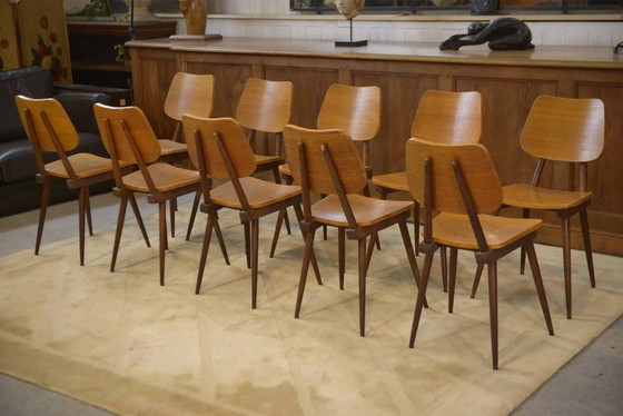 Set di 10 sedie in rovere degli anni '60. – Sedie da pranzo, Legno, Vintage (photo 8 of 11)