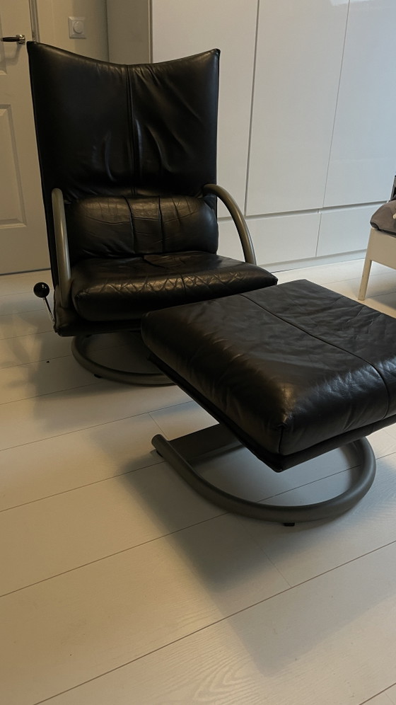 Sillón y reposapiés Rolf Benz Torino – Sillones, Leather, Metal (photo 9 of 15)