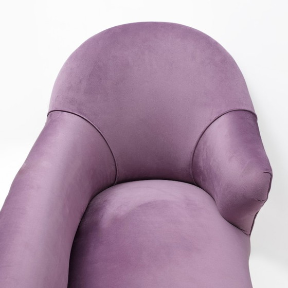 Image 1 of Dormeuse italiana in stile metà secolo in velluto color malva con piedini in ottone