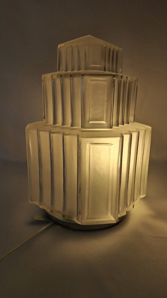 Art-Deco-Wolkenkratzer-Kugel-Deckenleuchte – Deckenleuchten, Glass (photo 10 of 19)