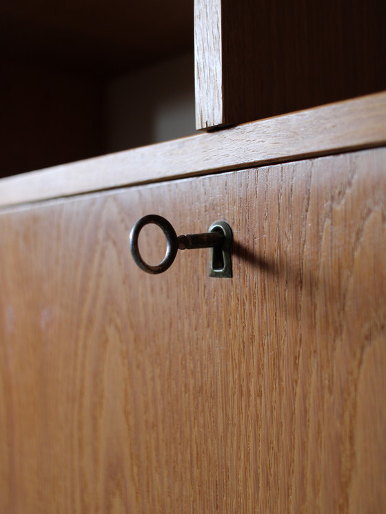 Image 1 of Bibliothèque danoise vintage en chêne