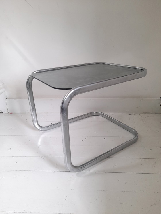 Image 1 of 70S Chroom en Rookglas Nesting Tables