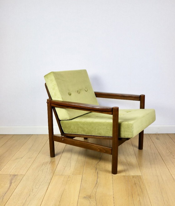 Image 1 of Fauteuil en bois design Z. Baczyk, marron olive vintage - 3 exemplaires disponibles
