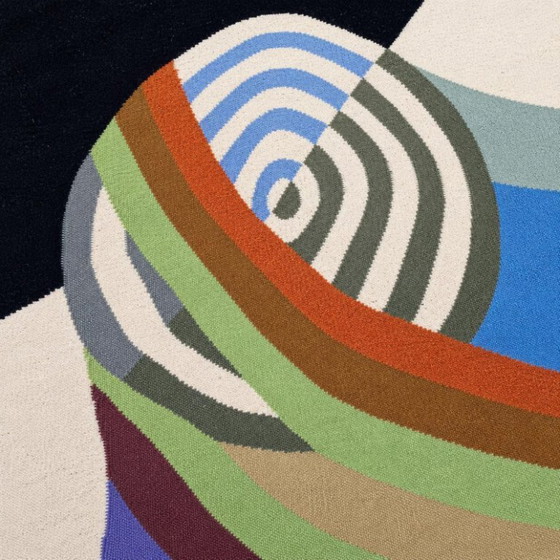 Robert Delaunay Rythme No. 2 Tapestry | Limited Edition | Wool on Cotton (98 × 118 in) – Rugs & carpets (photo 7 of 10)