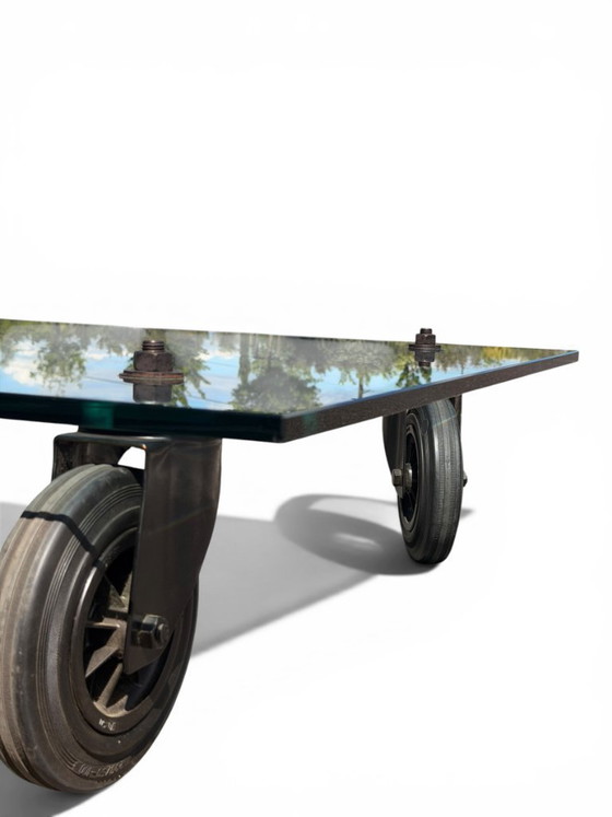 Image 1 of Tavolo con Ruote Coffee Table - Gae Aulenti for FontanaArte (150x100)