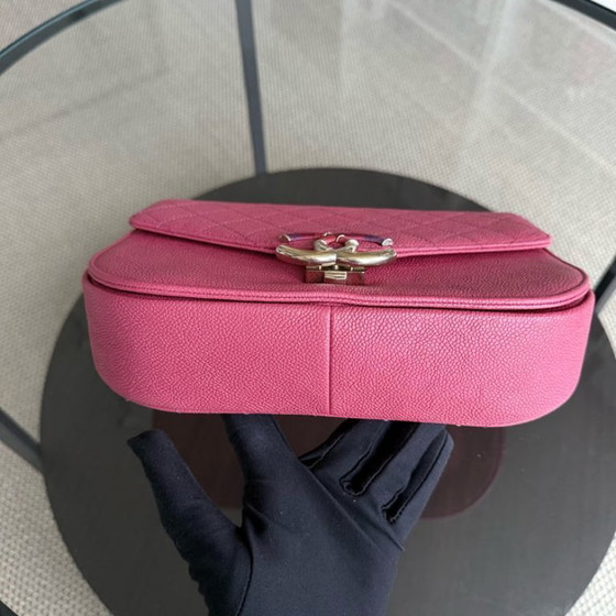 Image 1 of Borsa Chanel Coco Curve Cuba - 25 cm in pelle trapuntata color caviale rosa con finiture dorate Serie 25