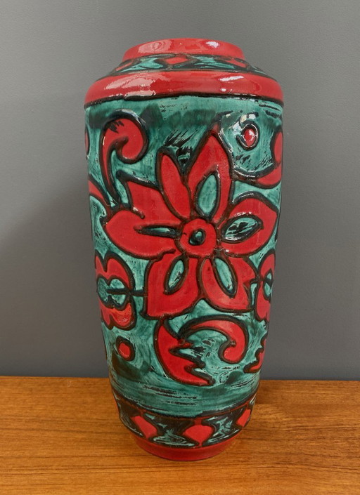 Large vase in red and green by Scheurich west germany model 517-45