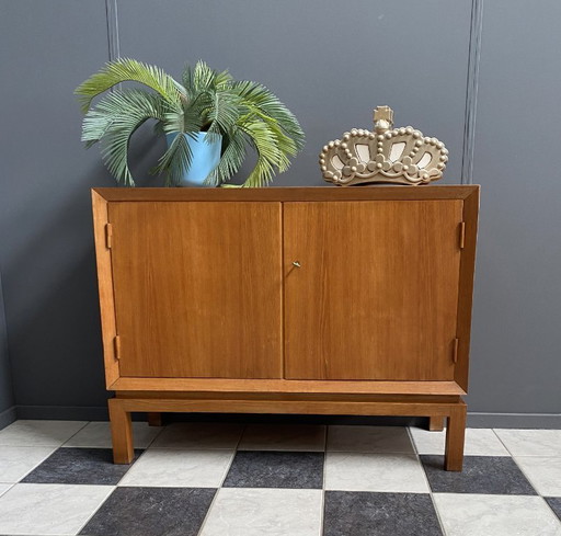 wood sideboard 2doors and drawers inside 1970s
