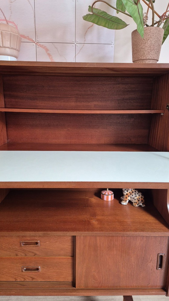 Image 1 of Armario alto antiguo