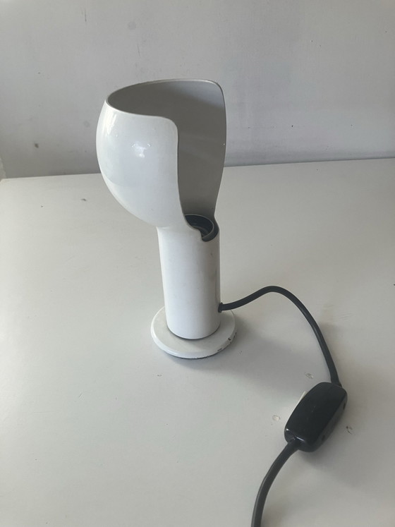 Miniflash Lampe Joe Colombo Oluce – Tischlampen, Metall (photo 2 of 15)